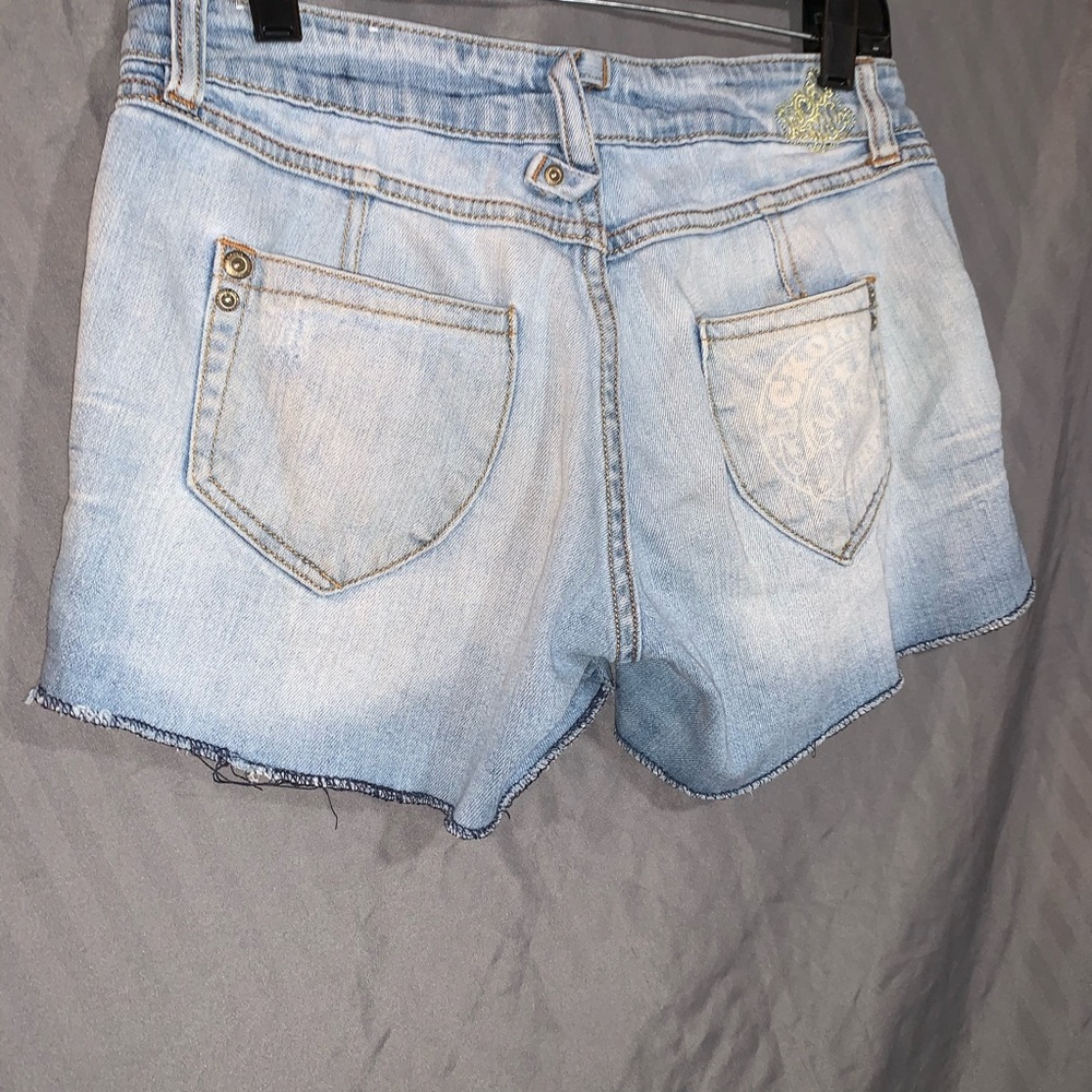 ☀️ Women's Echo Red cutoff shorts - Picture 5 of 9